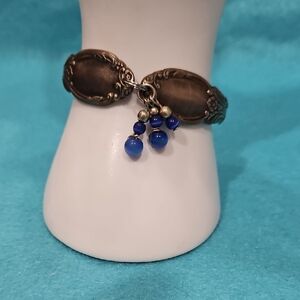 Elegant Blue Beaded Bracelet